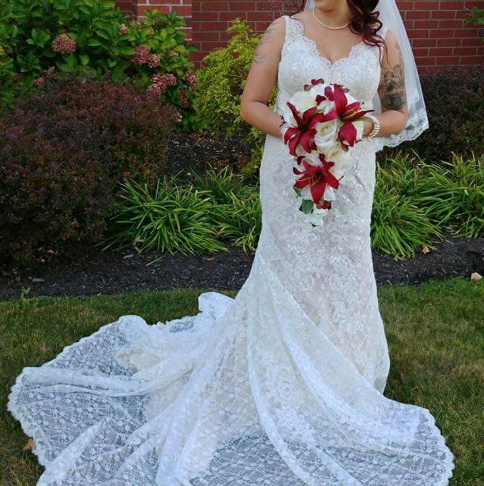 Wedding dress
